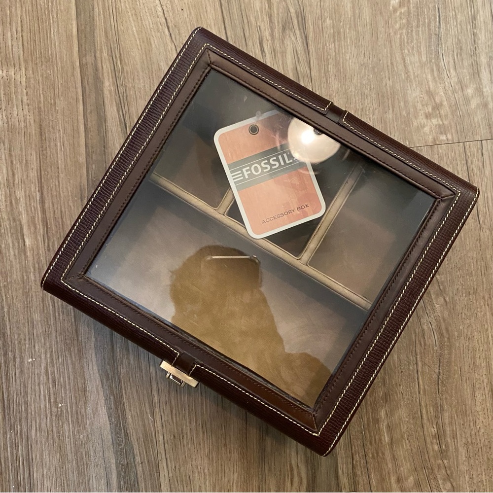 🌟NEW🌟 FOSSIL JEWELRY BOX - Picture 6 of 6